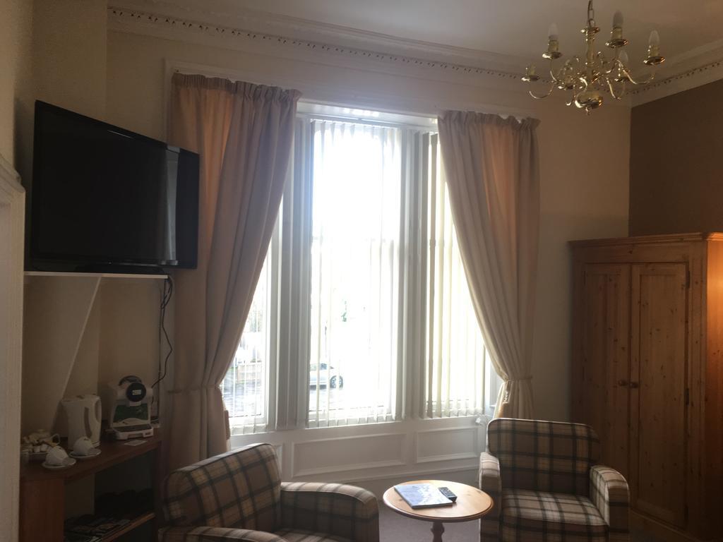 Elm Guest House Hawick Exteriör bild