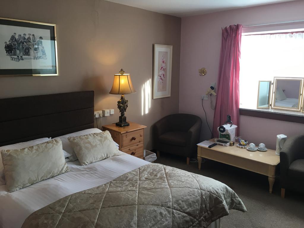 Elm Guest House Hawick Exteriör bild